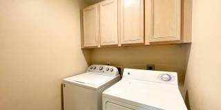 AVAILABLE NOW!!! GORGEOUS 3 Bedroom/2.5 Bathroom POOL Home Oasis Awaits in Regency Estates!! Gallery 13