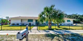 2615 W 11th Street Gallery 1