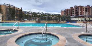 Move in special! Walk to Main Street and the Slopes! Amenities Abound! MOST UTILITIES Included! Garage! Move in special! Walk to Main Street and the Slopes! Amenities Abound! MOST UTILITIES Included! Garage! Gallery 26