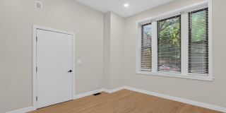 2132 W Potomac Avenue Gallery 7