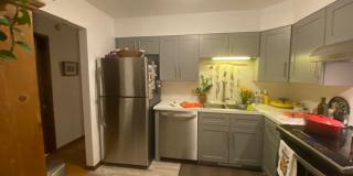 Three Bedroom Unit Available In Triplex in East Boulder Gallery 6