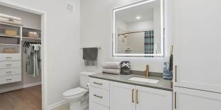 Live 8 West Gallery 12