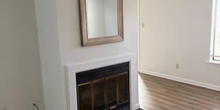 Prime low maintenance Williamsburg rental location! Gallery 4