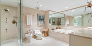 209 N Birch Road Gallery 7