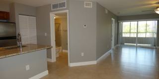 2841 N Oakland Forest Dr Gallery 21