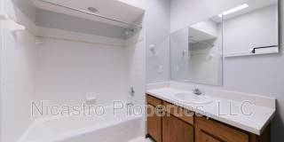 252 S Washington Avenue Gallery 25