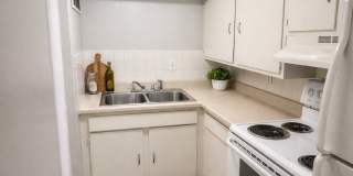 Barat Ave Apartments Gallery 6