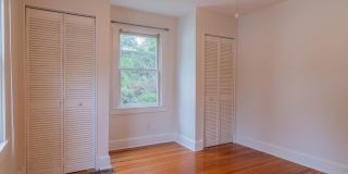 FOR RENT in LAKE BOTTOM! Available NOW! Gallery 23
