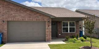 Nice Newer Duplexes Near XNA and Bentonville Gallery 2