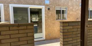 MOVE IN SPECIAL FIRST MONTH $1 2BD/1.5BA Two-Story Condo – Bullhead City | $1,150/Month Gallery 13