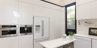 LUXURY 4-BEDROOM HOME IN ALAMO HEIGHTS Gallery 12