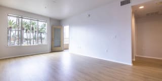 Pacific Place Gallery 27