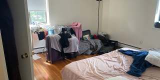 1-bed w/ Heat & Parking - Mt. Auburn (Watertown-Cambridge line) Gallery 4