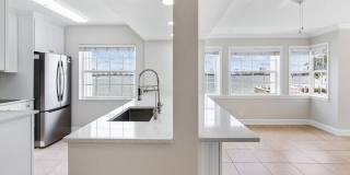 1060 Lake Shore Drive Gallery 17