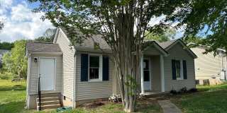 Powell 37849 - Completely Renovated, 2 bedroom, 1 bath Rancher - Contact Kenna Stephens (865) 604-4635 Gallery 1