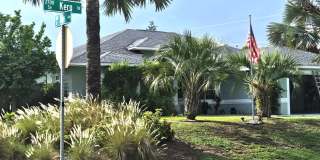 2720 SE Kern Road Gallery 1