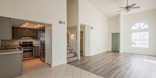 Four bedrooms, 2 Car Garage Community Pool! Gallery 1