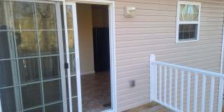 3 Bedroom 2 1/2 bath ** End Unit** Townhome for Rent in Waynesboro Gallery 3