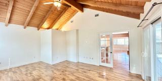 Beautiful Home, in Quiet Country Setting, Large, Private, Fenced Yard Space, with Landscaper Included! Gallery 25
