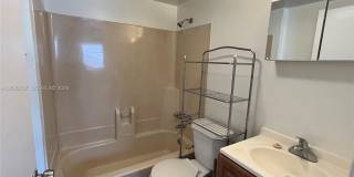 1001 S 22nd Ct Gallery 5
