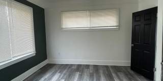 Huge 4 Bedroom Colonial Gallery 5