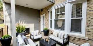 6540 S Ingleside Avenue Gallery 16