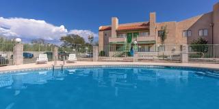 Broadmoor Apartments Gallery 25