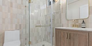 439 Thurman Avenue Gallery 13