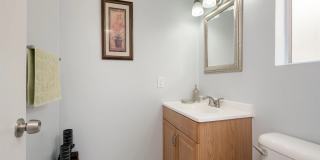 3954 60th Street Gallery 8