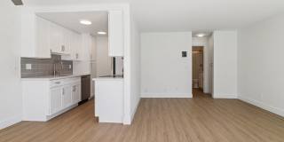 University Crest Apartments Gallery 14