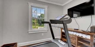 The Bassett House Gallery 24
