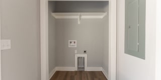 2 BR/1.5 BA in the Willow Bend S/D Gallery 8