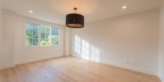 2390 Crombie Court Gallery 31