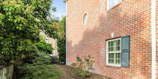 $750 Off 1st Month's Rent -3 Bdrm/ 3.5 Bath, Home with Garage in Downtown Wilmington Gallery 18