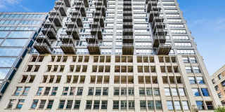 565 W Quincy Street Gallery 1