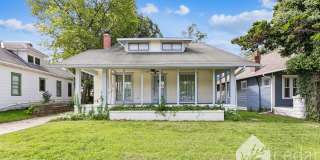 College Hill Bungalow! Gallery 1