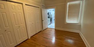 Large Brand New - One Bedroom (2 blocks from Historic Distr.) Gallery 7