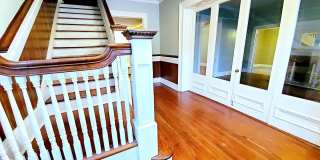 4Br, 2Ba Historic Victorian Gem - 1841 Ohio Ave Gallery 7