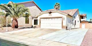 STYLISH SERENITY - 3 bed/2 bath Furnished Home with RV/Boat Parking Gallery 1