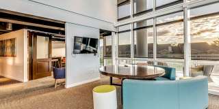 9 on Canal Gallery 11