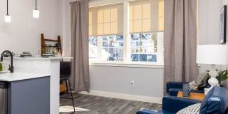 The Residence at 1555 Elm Gallery 2