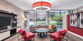 London Normandy House Gallery 22