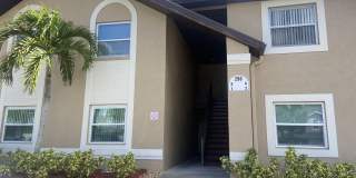 290 Spring Drive unit: 4 Gallery 1