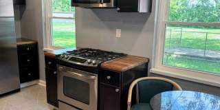 Spacious 6BR House in New Lebanon Gallery 8