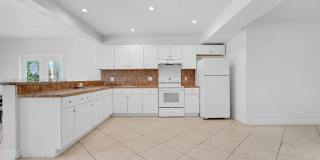 2417 Pierce Street -, Hollywood, FL 33020 2417 Pierce Street -, Hollywood, FL 33020 Gallery 7