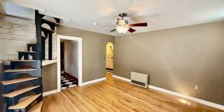 Charming 1925 Hillside Bungalow | Downtown Colorado Springs Gallery 11