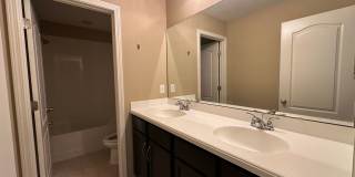 Stunning and Spacious Mandarin Beauty! Stunning and Spacious Mandarin Beauty! Gallery 13