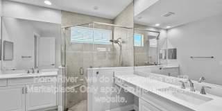 12482 SW Sunrise Lake Ter Gallery 9