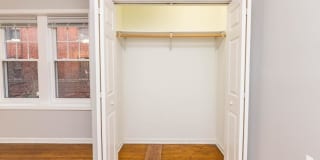 3710 N Sheffield Gallery 7