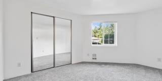 Cascadia Pointe Gallery 11